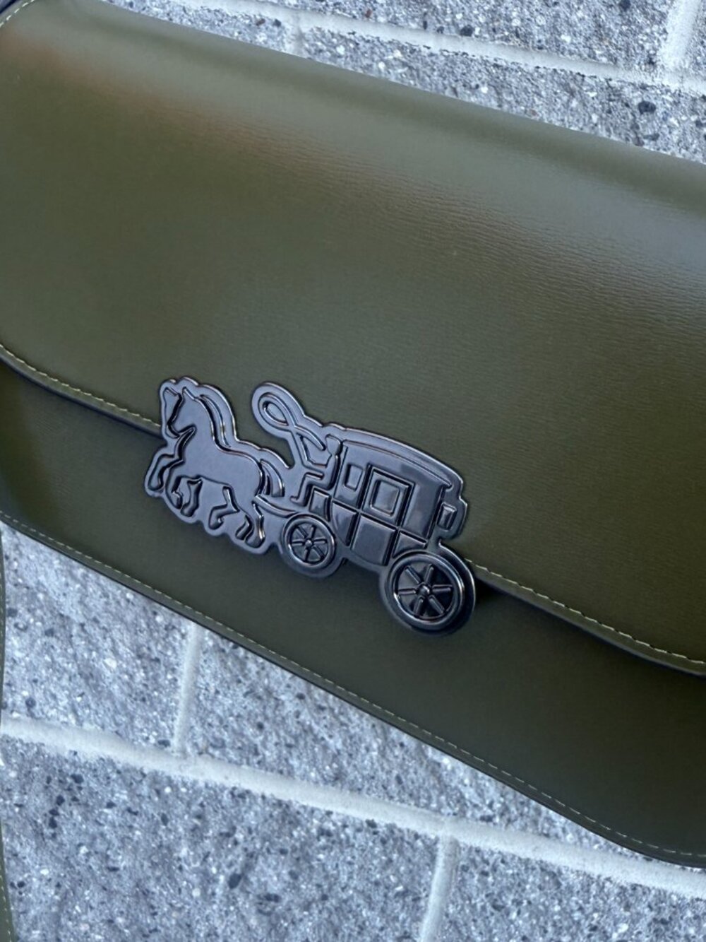 NWT！COACH Harper Shoulder Bag（CCE65）OLIVE - Picture 4 of 11